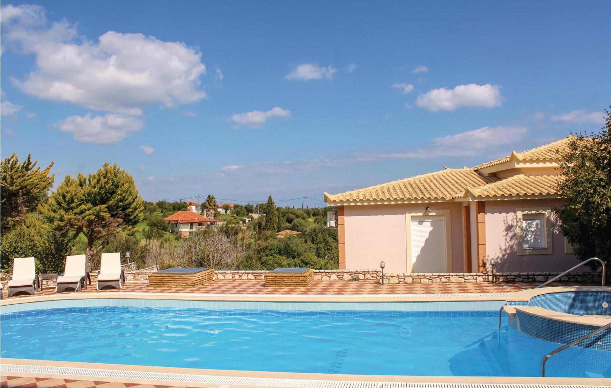 Amazing Home In Koroni With Wifi Esterno foto