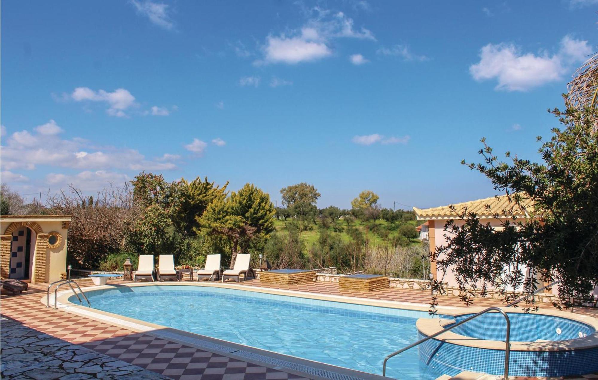 Amazing Home In Koroni With Wifi Esterno foto